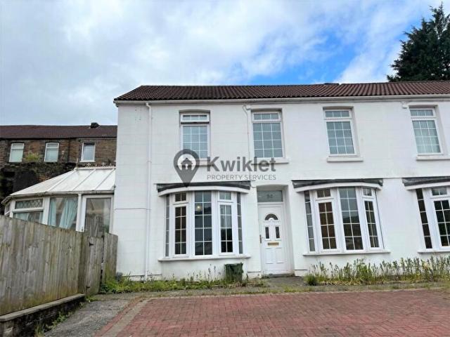 Apartment for rent in Pontypridd, Wales