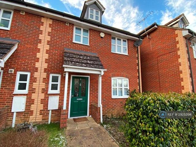 Apartment for rent in Fenny Stratford, Milton Keynes