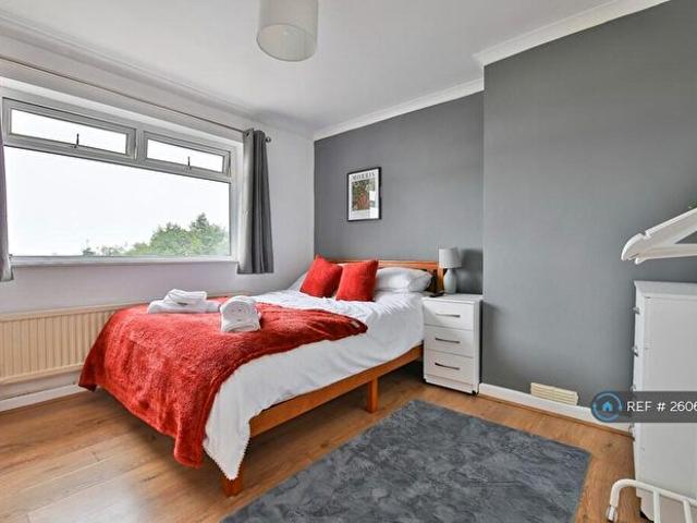 Apartment for rent in Port Tennant, Swansea