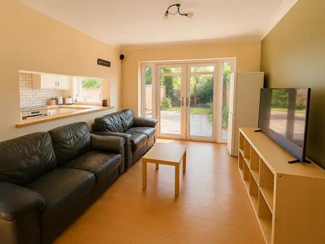 Apartment for rent in Hyson Green, City of Nottingham