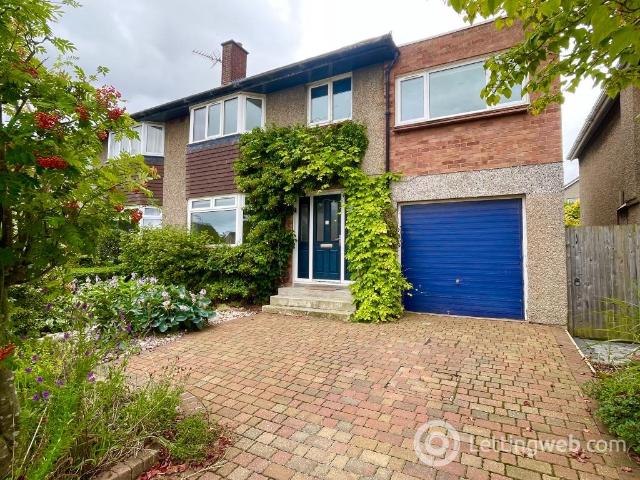 House for rent in Blinkbonny, Currie