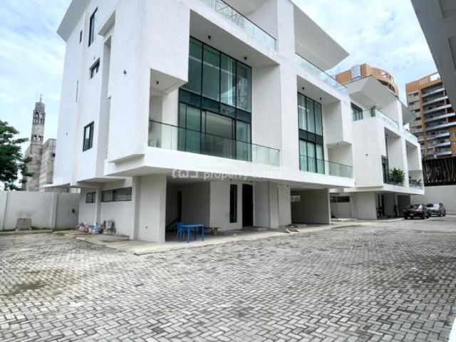 Duplex for sale in Lagos Island , Lagos