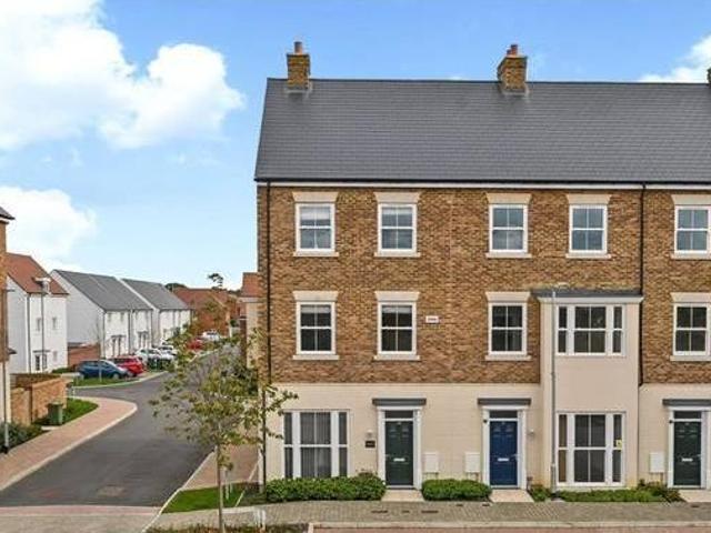 House for rent in Lyons, Greater London