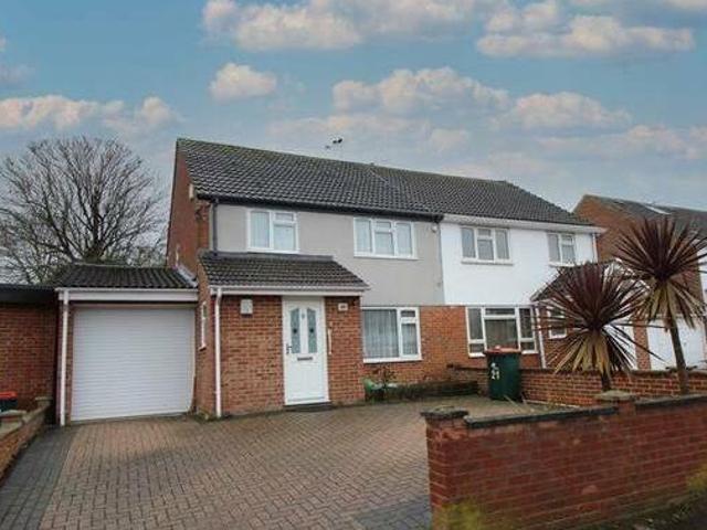 House for rent in West Sussex
