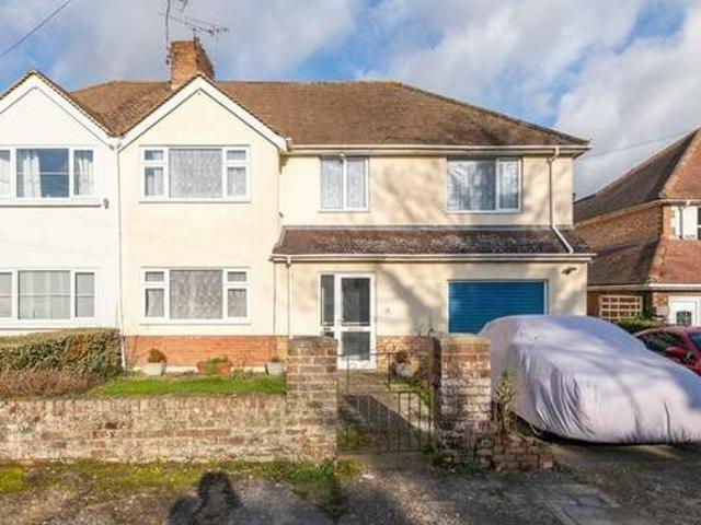 House for rent in Lyons, Greater London