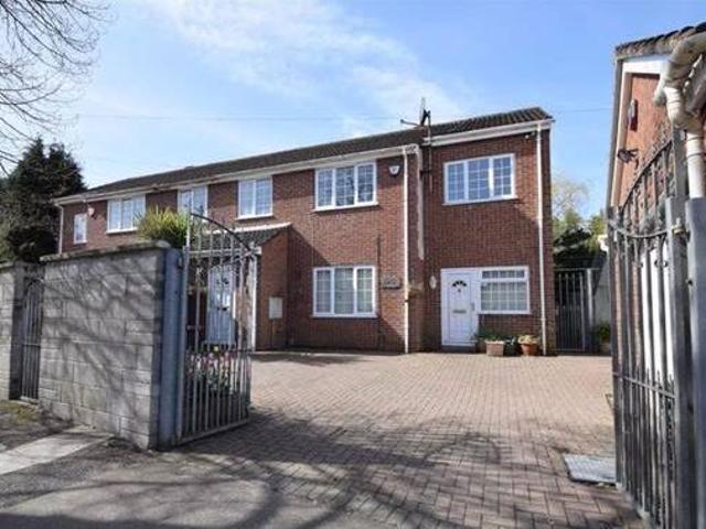 House for sale in Feckenham, City Of Bristol