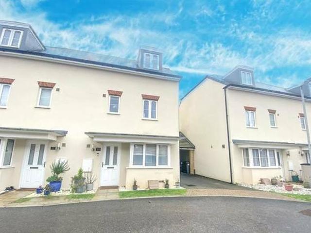 House for rent in Lyons, Greater London