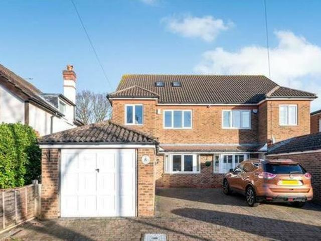 House for rent in Lyons, Greater London