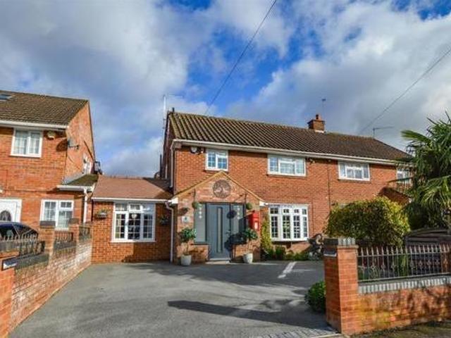 House for sale in Hertfordshire