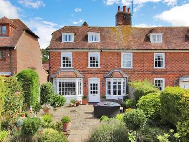 House for sale in Lyons, Greater London