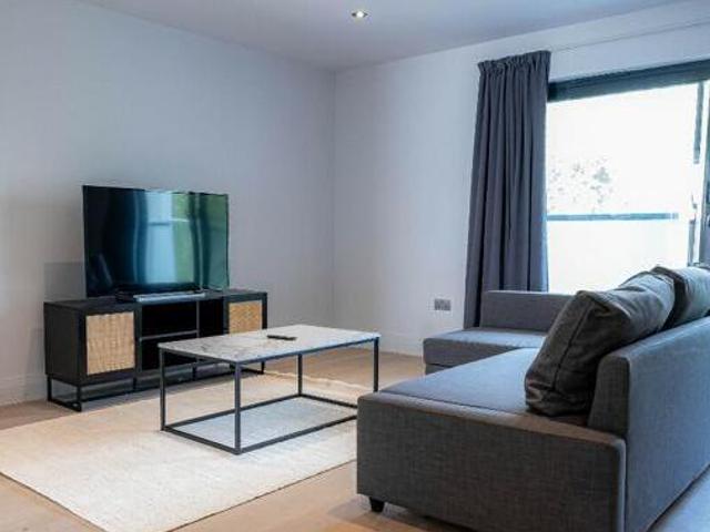 House for sale in Uxbridge, Greater London