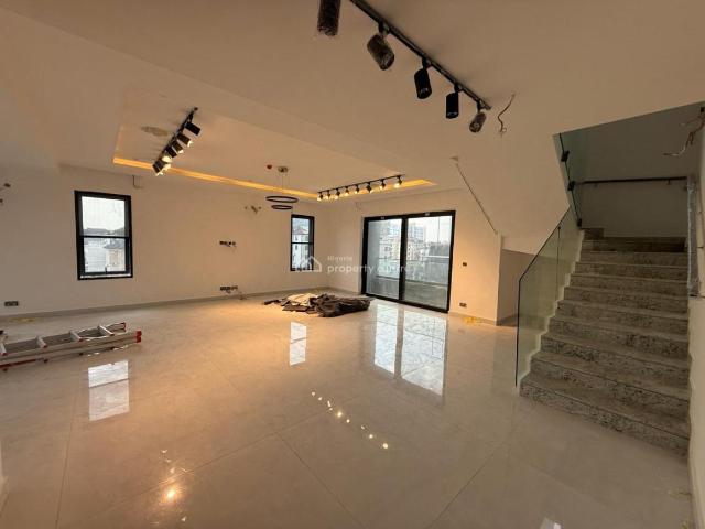 Flat for sale in Eti Osa, Abuja