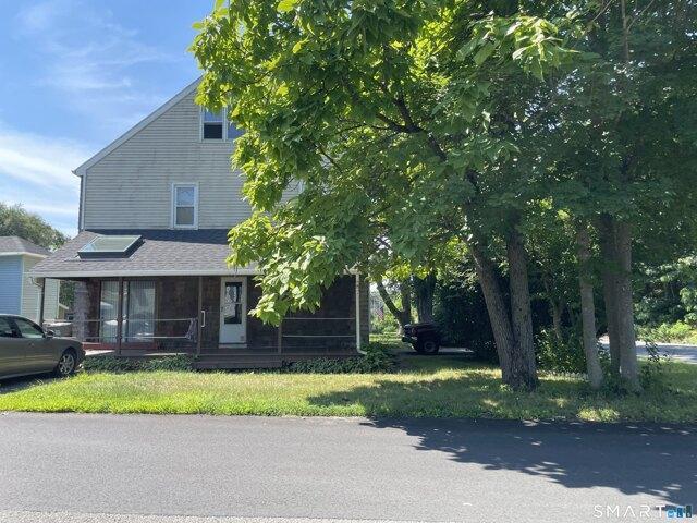 House for sale in Seymour, Connecticut