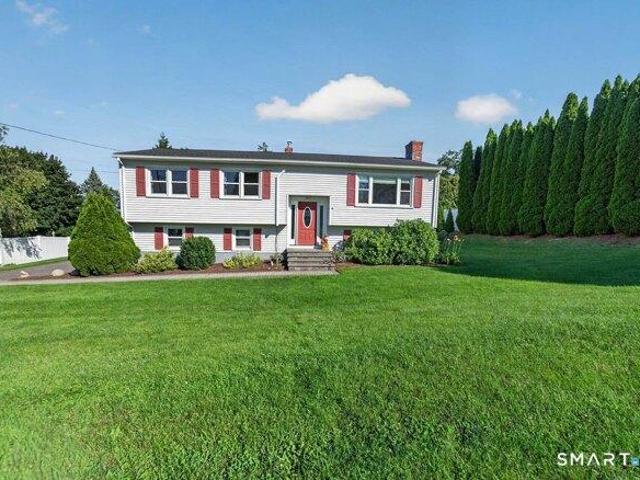 House for sale in Seymour, Connecticut