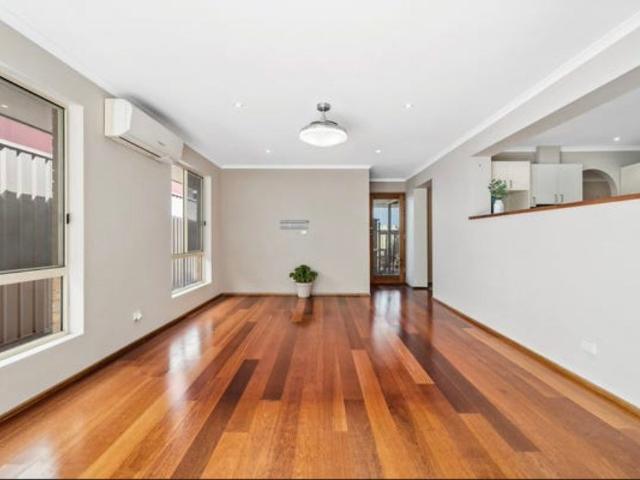 Room for rent in Horseshoe Creek, South Australia
