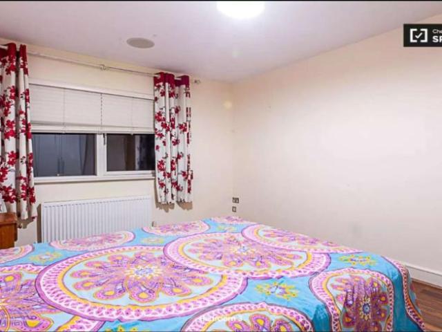 Property to rent in Bluebell, North Tipperary