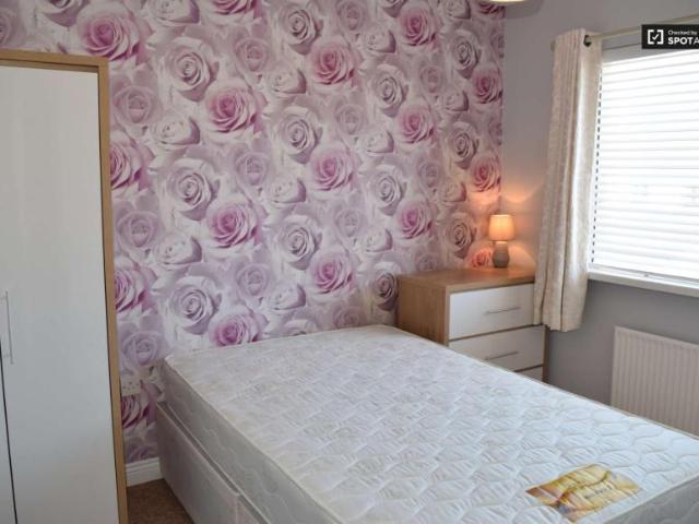 Property to rent in Bluebell, North Tipperary
