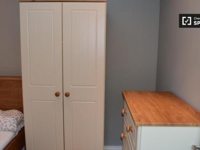 Property to rent in Bluebell, North Tipperary
