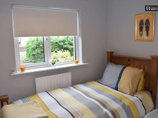 Property to rent in Bluebell, North Tipperary