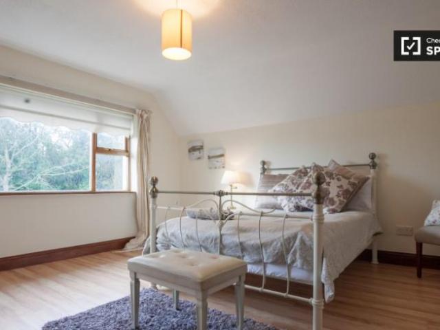 Property to rent in Bluebell, North Tipperary