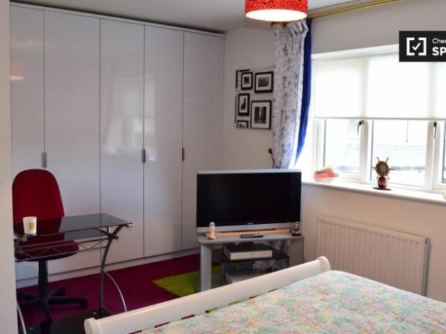 Property to rent in Bluebell, North Tipperary