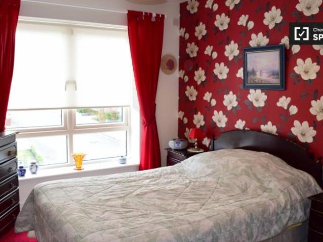 Property to rent in Bluebell, North Tipperary