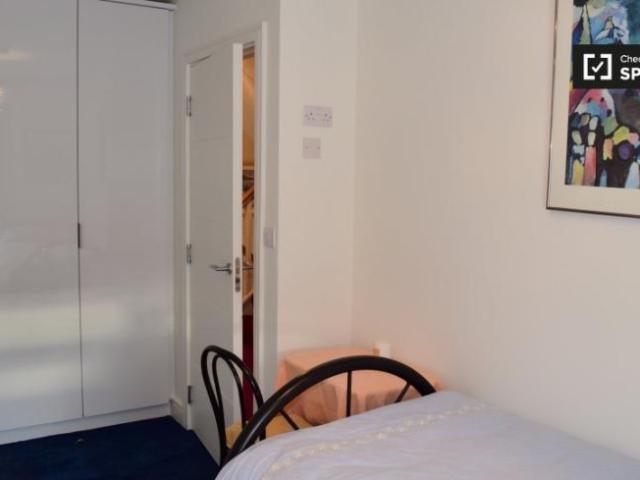 Property to rent in Bluebell, North Tipperary