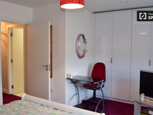 Property to rent in Dublin Docklands, Dublin