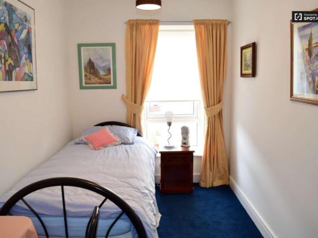 Property to rent in Bluebell, North Tipperary