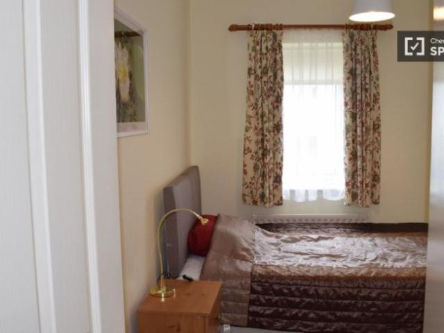 Property to rent in Bluebell, North Tipperary