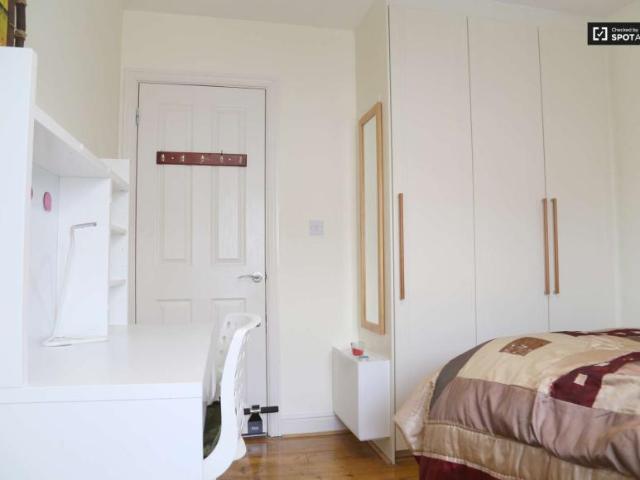 Property to rent in Bluebell, North Tipperary