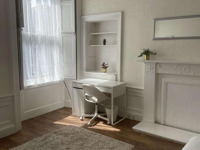 Room for rent in Craigmillar, Scotland