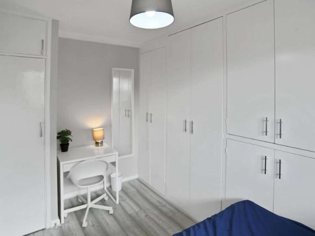 Room for rent in Lyons, Greater London