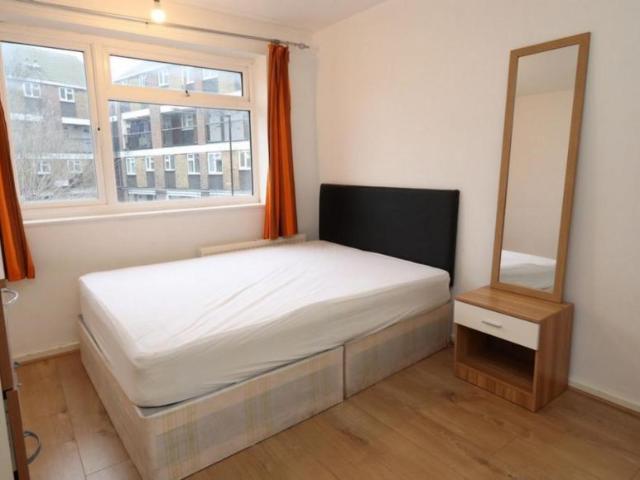 Room for rent in Canning Town, Greater London