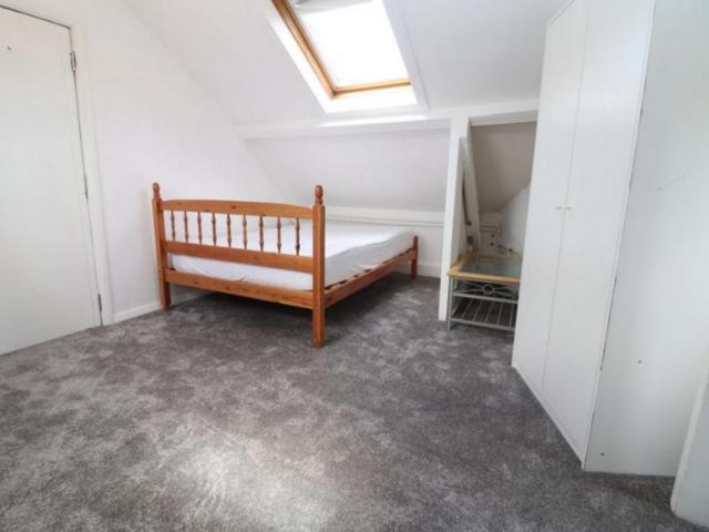 Room for rent in Harlesden, Greater London