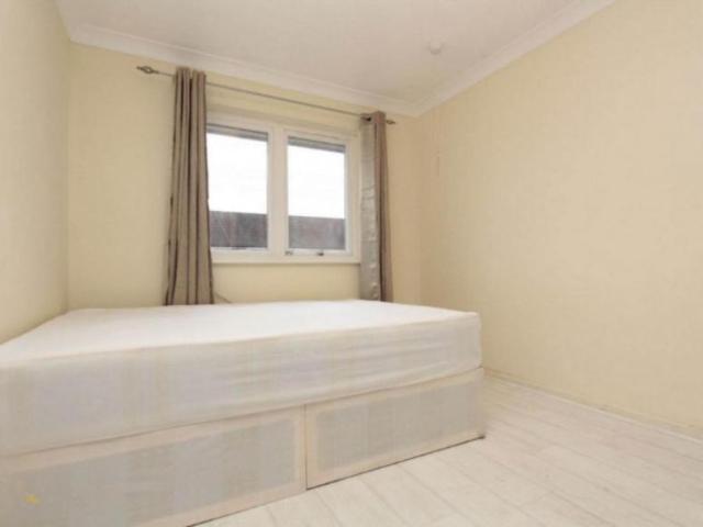 Room for rent in Plaistow, Greater London