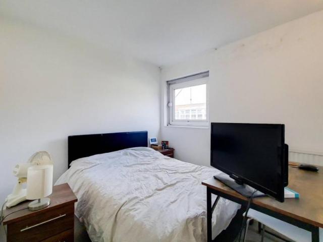 Room for rent in Old Kent Road, Greater London