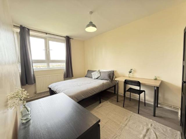 Room for rent in Lyons, Isle Of Man