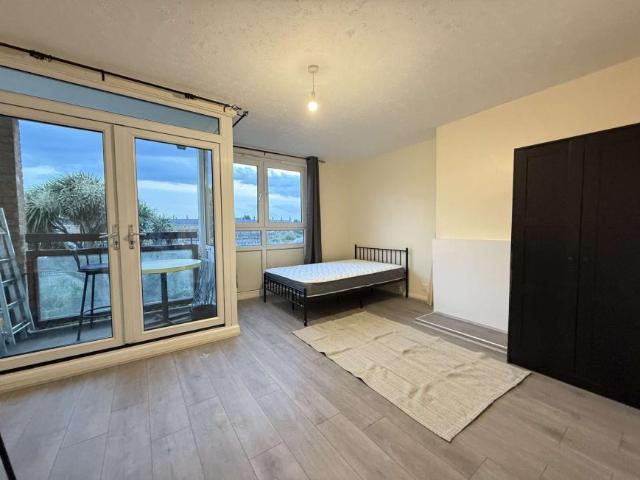 Room for rent in Lyons, Isle Of Man