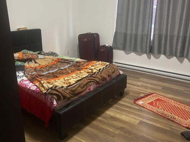 Room for rent in St. Leonard's, Quebec