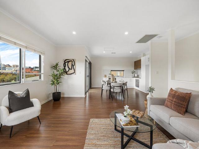 Room for rent in Horseshoe Creek, South Australia
