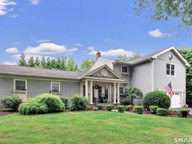 House for sale in Shelton, Connecticut