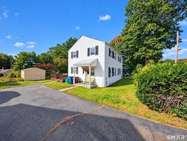 House for sale in Sunnyside Trailer Park, Shelton