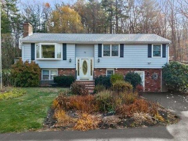 House for sale in Shrewsbury, Massachusetts