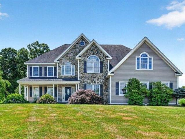 House for sale in Shrewsbury, Massachusetts
