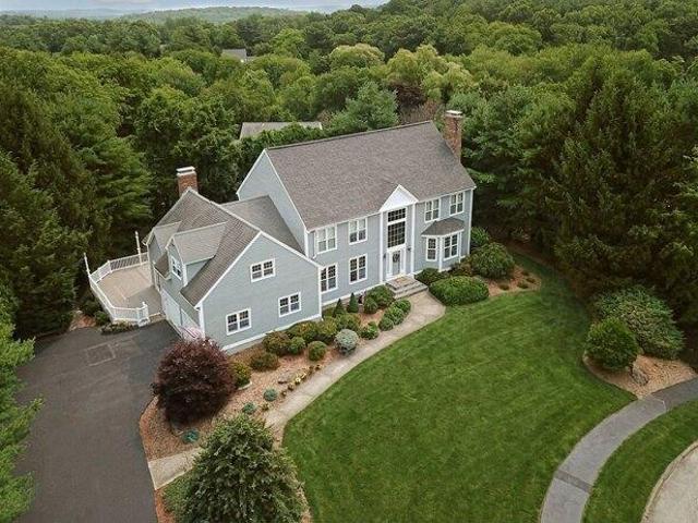 House for sale in Shrewsbury, Massachusetts
