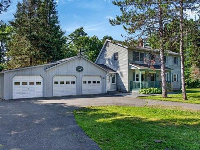 House for sale in Maine
