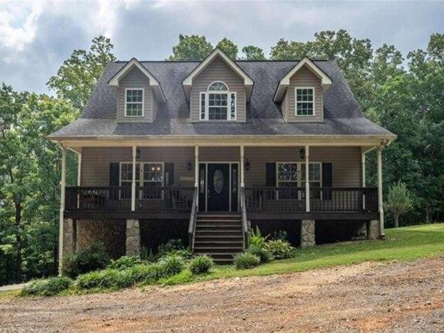 House for sale in Silver Creek, Georgia