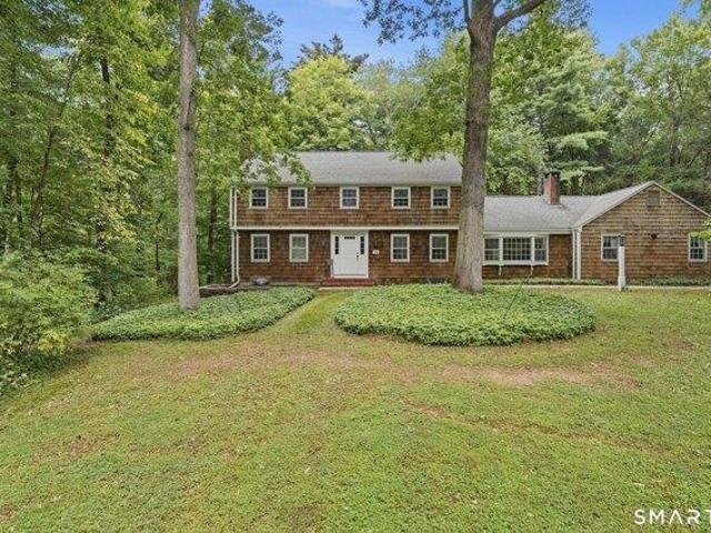 House for sale in Simsbury, Capitol Planning Region