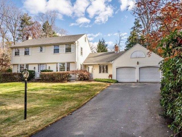 House for sale in Simsbury, Connecticut
